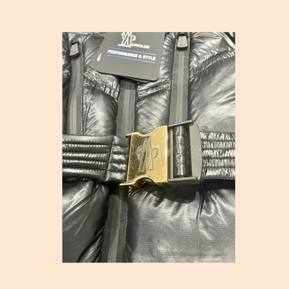 LIKE NEW MONCLER GRENOBLE BERNIN JACKET SIZE 1 - Picture 5 of 7